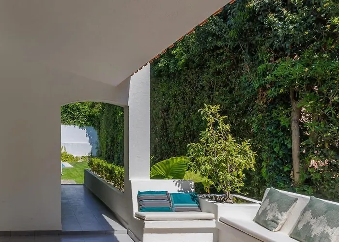 House In The Center Of * Cascais